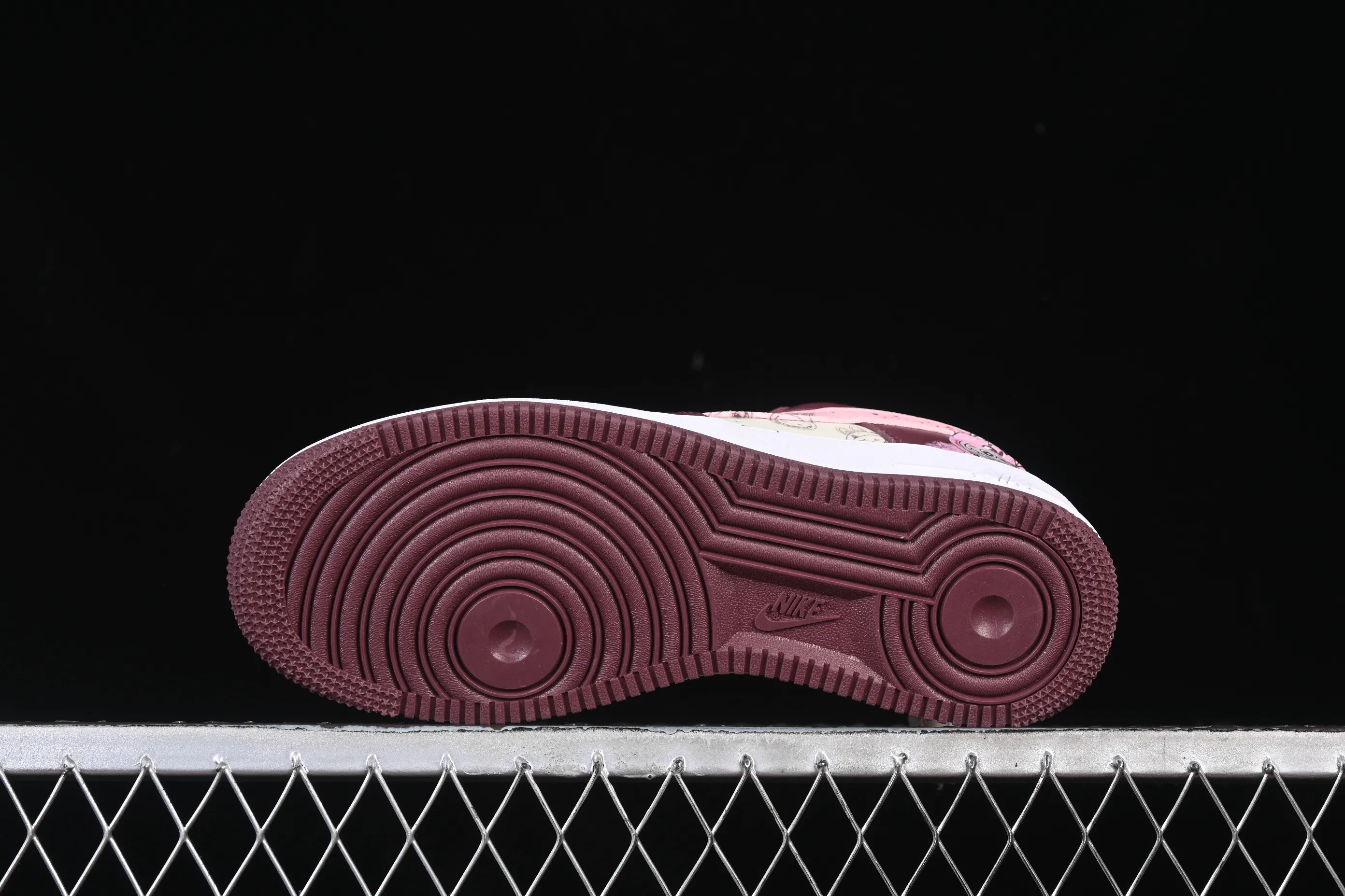 All categories Nk Air Force 1 Air Force series Nk Air Force 1 Low Air Force low-top Nike Air Force 1'07 Low "Berry Red" Hand-painted graffiti Berry red comics Air Force 1 low-top casual sports sneakers FD9925-611